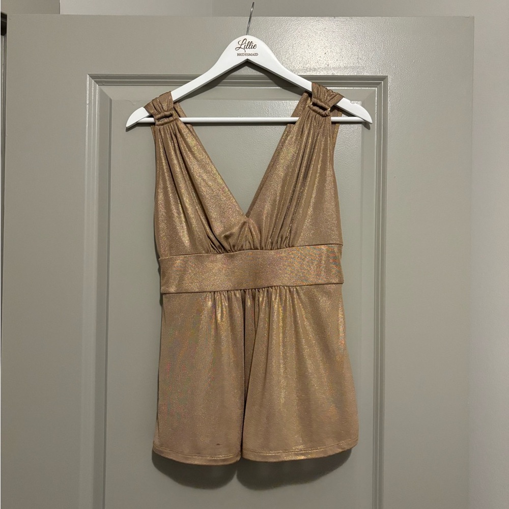 Vintage Express Metallic Gold V-Neck Top